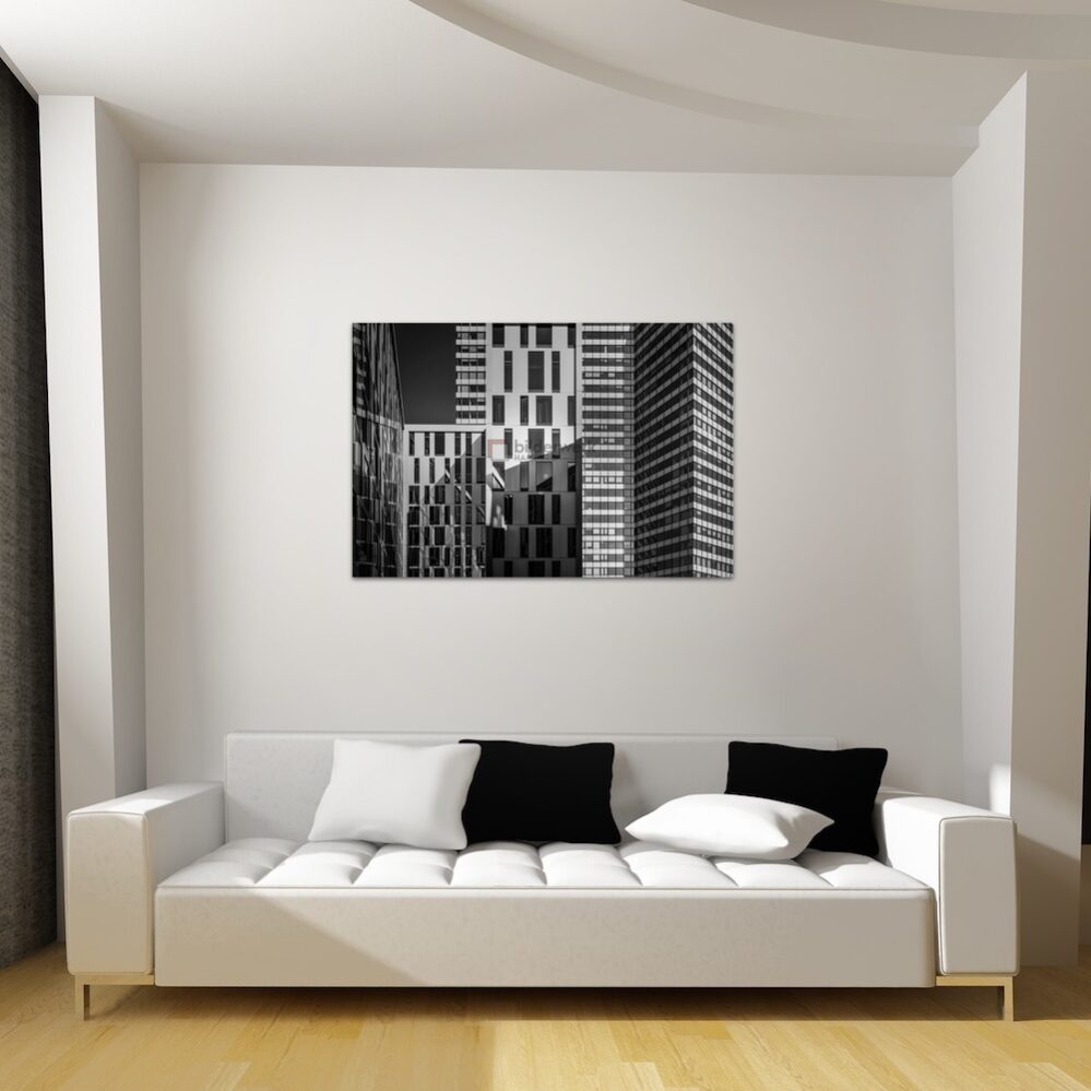 KAW00169_wall1